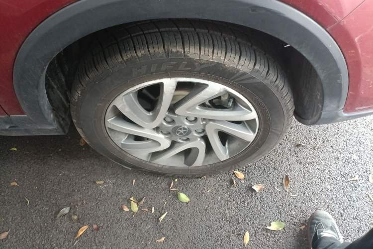 Used JAC Group Refine S3 2016 1.5L Manual Luxury Smart Version Right Front Wheel Hub