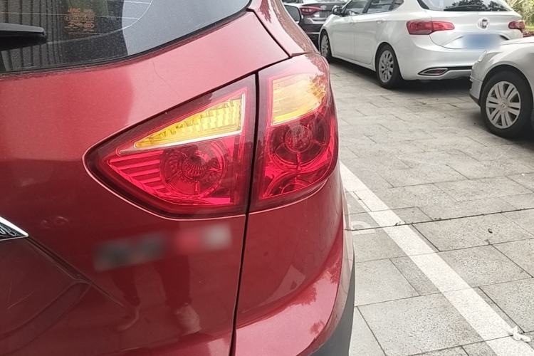 Used JAC Group Refine S3 2016 1.5L CVT Luxury Smart Version Right Rear Taillight