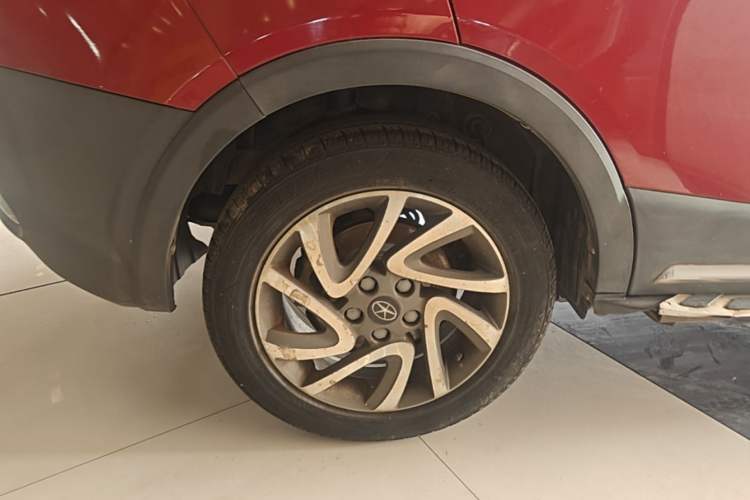 Used JAC Group Refine S3 2016 1.5L Manual Luxury Smart Version Right Rear Wheel Hub