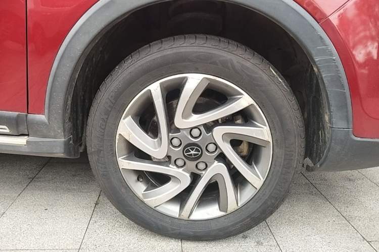 Used JAC Group Refine S3 2016 1.5L CVT Luxury Smart Version Right Rear Wheel Hub