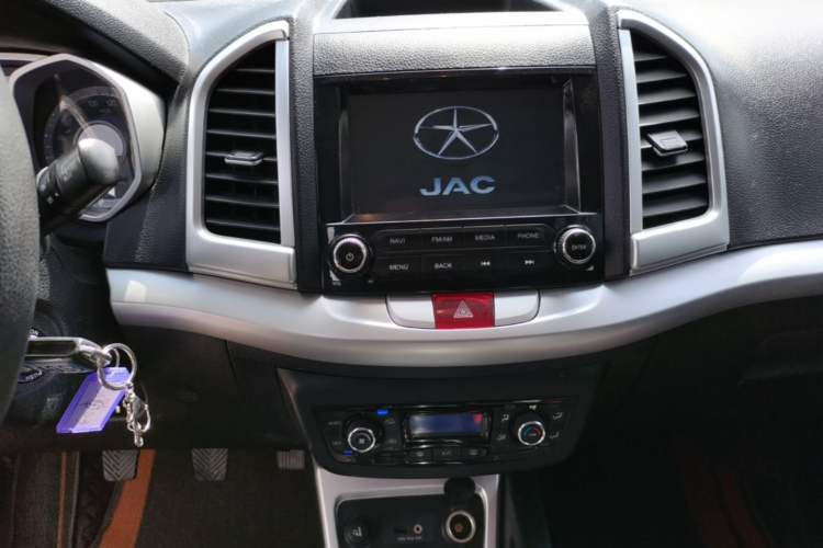 Used JAC Group Refine S3 2016 1.5L Manual Luxury Smart Version Audio And AC Panel