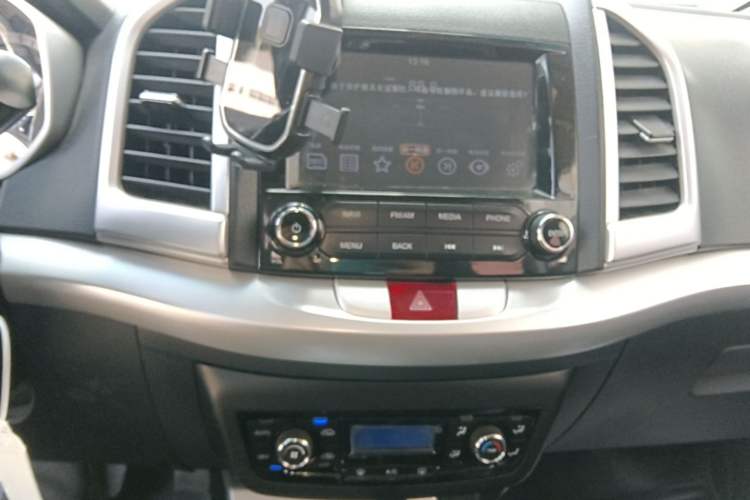 Used JAC Group Refine S3 2016 1.5L CVT Luxury Smart Version Audio And AC Panel