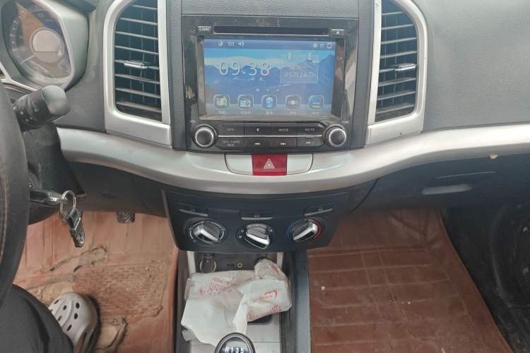 Used JAC Group Refine S3 2016 1.5L Manual Luxury Model Audio And AC Panel