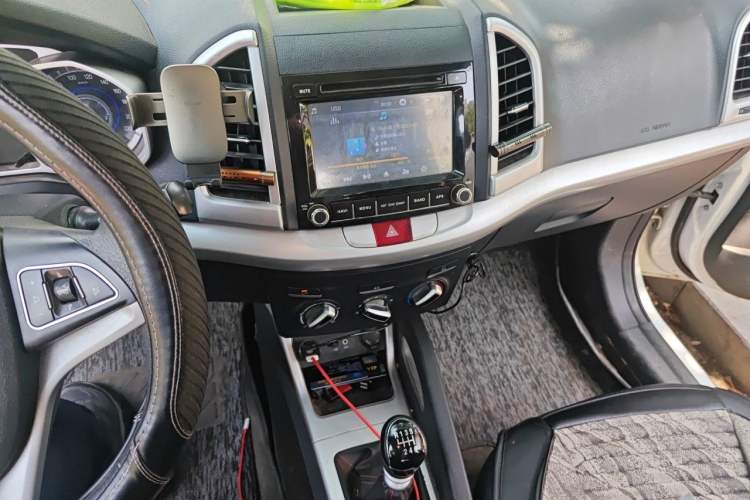 Used JAC Group Refine S3 2016 1.5L Manual Luxury Model Audio And AC Panel