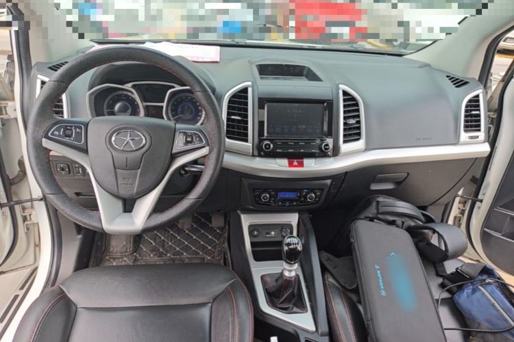 Used JAC Group Refine S3 2016 1.5L Manual Luxury Smart Version Center Console
