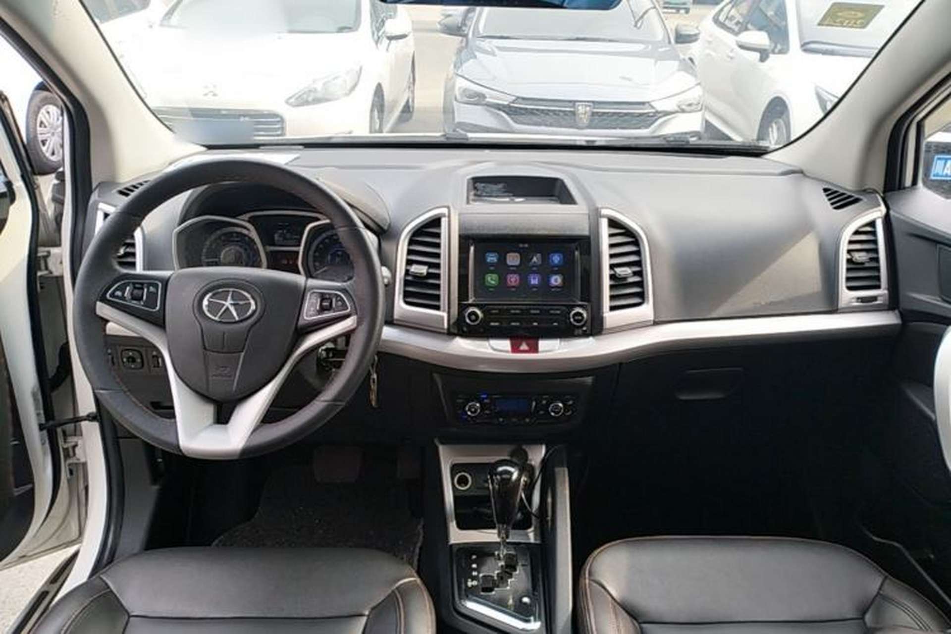 Used JAC Group Refine S3 2016 1.5L CVT Luxury Smart Version Center Console