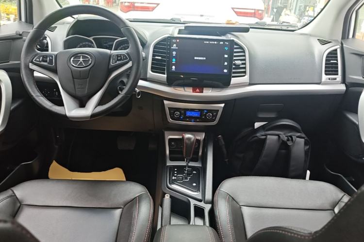 Used JAC Group Refine S3 2016 1.5L CVT Luxury Smart Version Center Console