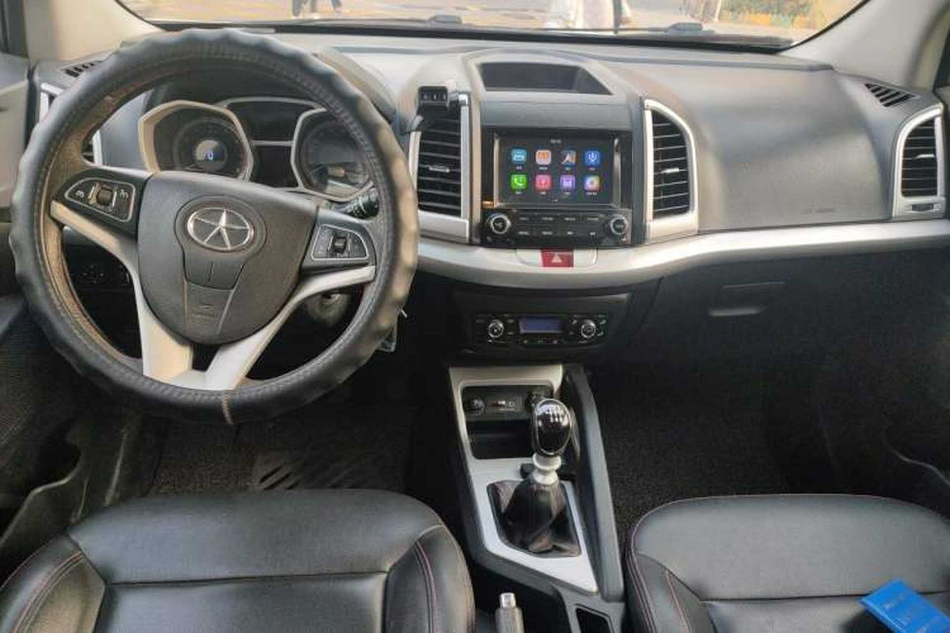 Used JAC Group Refine S3 2016 1.5L Manual Luxury Smart Version Center Console