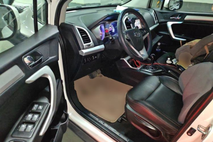 Used JAC Group Refine S3 2016 1.5L CVT Luxury Smart Premium Edition Driver Seat
