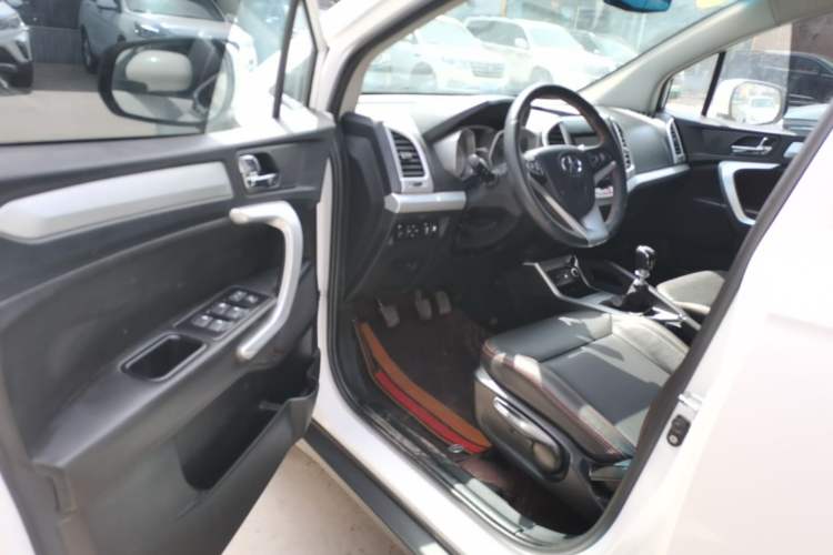 Used JAC Group Refine S3 2016 1.5L Manual Luxury Smart Version Driver Seat