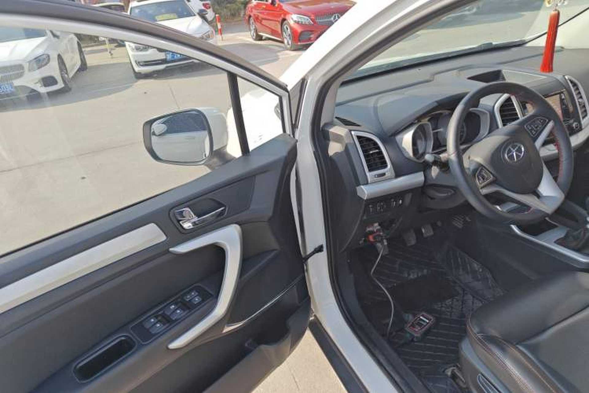 Used JAC Group Refine S3 2016 1.5L Manual Luxury Smart Version Driver Seat