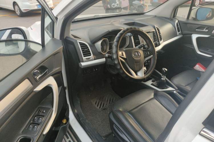 Used JAC Group Refine S3 2016 1.5L Manual Luxury Smart Version Driver Seat