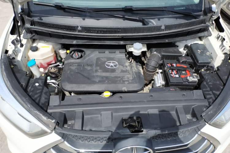 Used JAC Group Refine S3 2016 1.5L Manual Luxury Smart Version Engine Bay