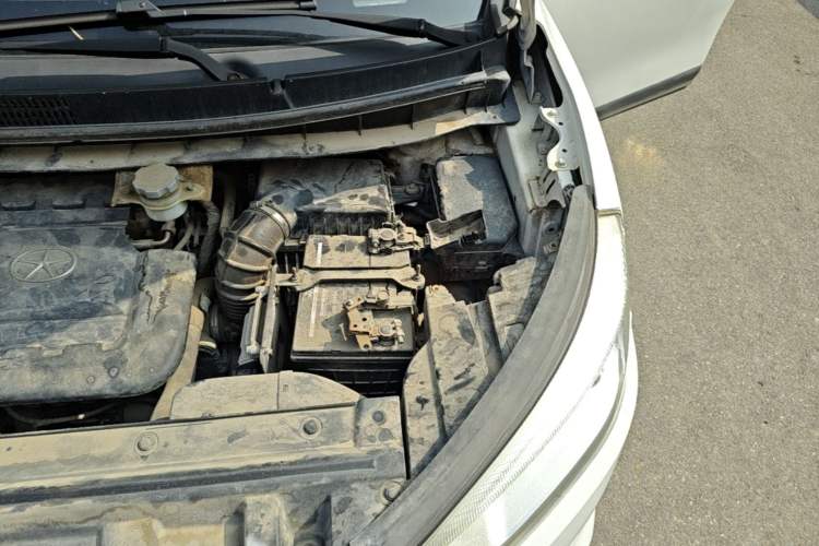 Used JAC Group Refine S3 2016 1.5L Manual Luxury Smart Version Engine Bay Left