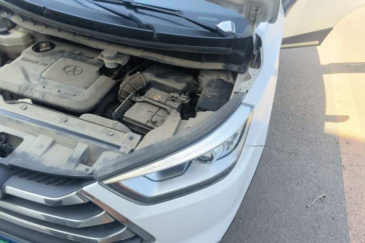 Used JAC Group Refine S3 2016 1.5L CVT Luxury Smart Version Engine Bay Left