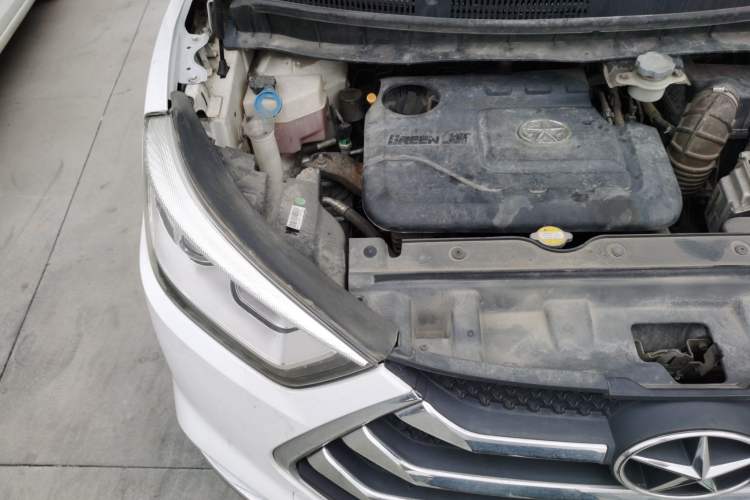 Used JAC Group Refine S3 2016 1.5L Manual Luxury Smart Premium Edition Engine Bay Right