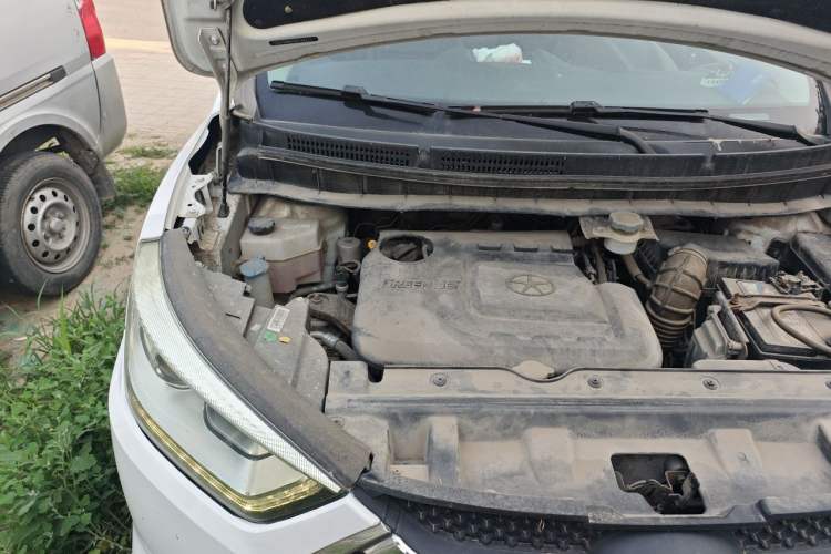 Used JAC Group Refine S3 2016 1.5L Manual Luxury Model Engine Bay Right