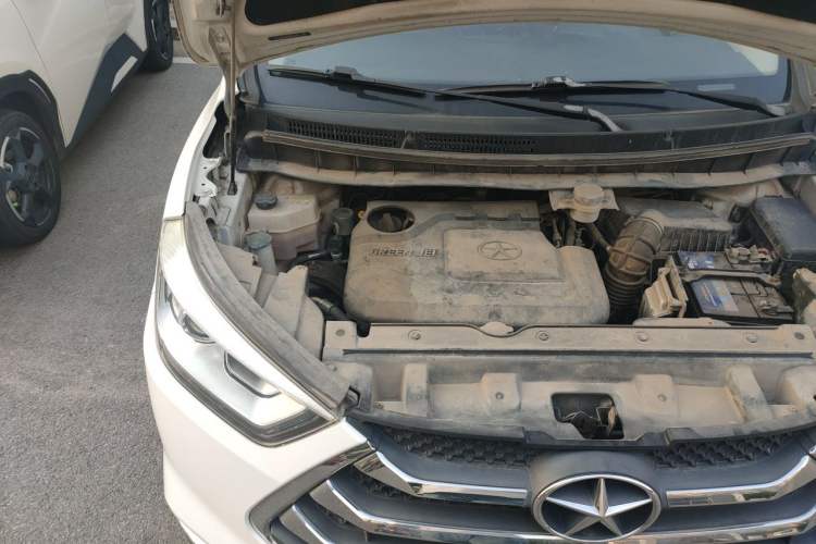 Used JAC Group Refine S3 2016 1.5L Manual Luxury Smart Version Engine Bay Right