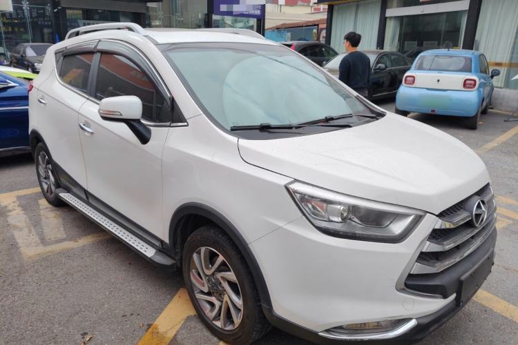 Used JAC Group Refine S3 2016 1.5L Manual Luxury Smart Premium Edition Exterior 1
