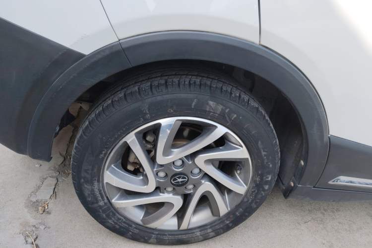 Used JAC Group Refine S3 2016 1.5L Manual Luxury Model Exterior 5