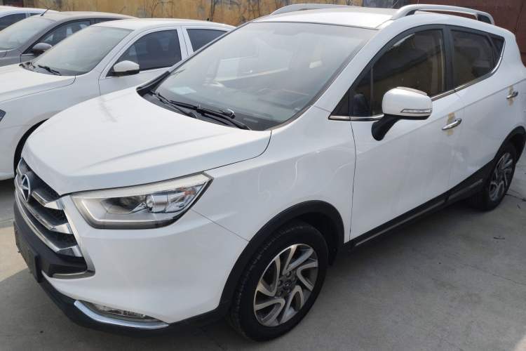 Used JAC Group Refine S3 2016 1.5L Manual Luxury Model Guazi used car, China used car export, Used car for sale, Used  cars, Cheapest cars for sale