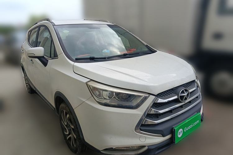 Used JAC Group Refine S3 2016 1.5L Manual Luxury Smart Version Front Right 45 Deg