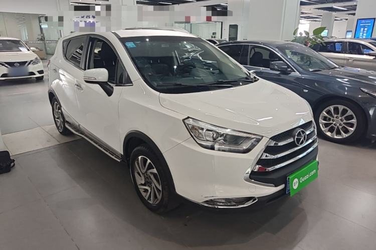 Used JAC Group Refine S3 2016 1.5L CVT Luxury Smart Premium Edition Front Right 45 Deg