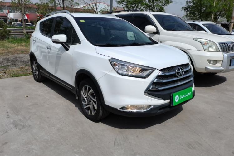 Used JAC Group Refine S3 2016 1.5L Manual Luxury Smart Version Front Right 45 Deg