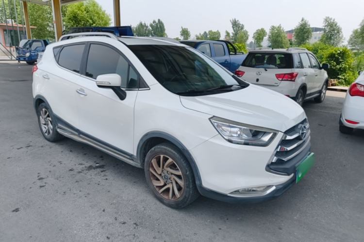 Used JAC Group Refine S3 2016 1.5L CVT Luxury Smart Version Front Right 45 Deg