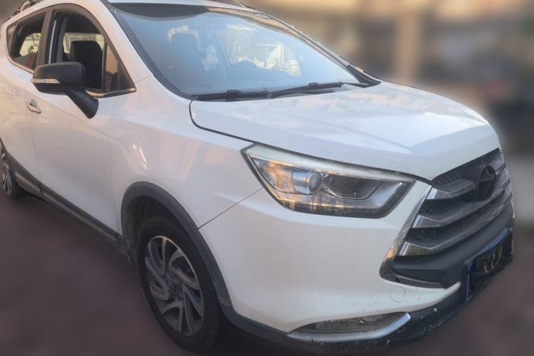 Used JAC Group Refine S3 2016 1.5L Manual Luxury Smart Version Front Right 45 Deg