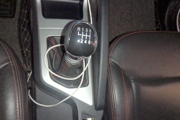 Used JAC Group Refine S3 2016 1.5L Manual Luxury Model Gear Lever