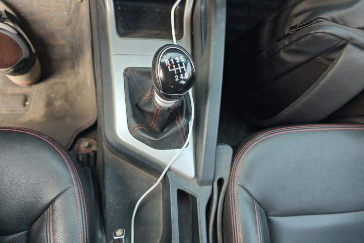 Used JAC Group Refine S3 2016 1.5L Manual Luxury Model Gear Lever