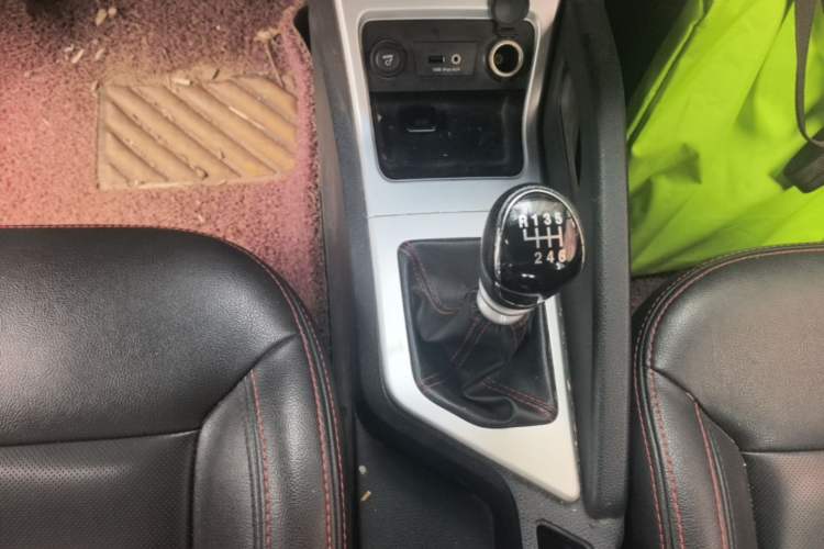 Used JAC Group Refine S3 2016 1.5L Manual Luxury Smart Version Gear Lever