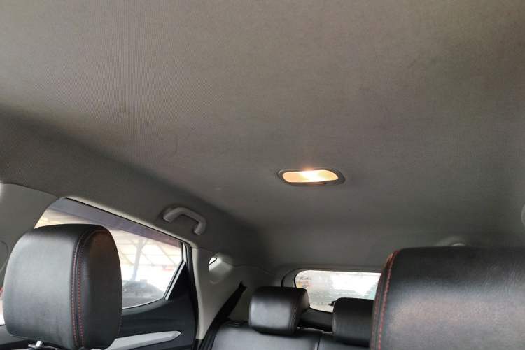 Used JAC Group Refine S3 2016 1.5L CVT Luxury Smart Version Headliner