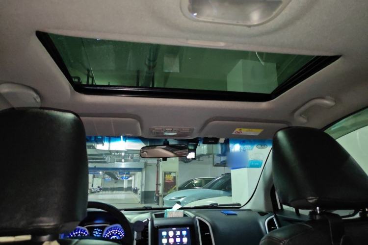 Used JAC Group Refine S3 2016 1.5L CVT Luxury Smart Premium Edition Headliner