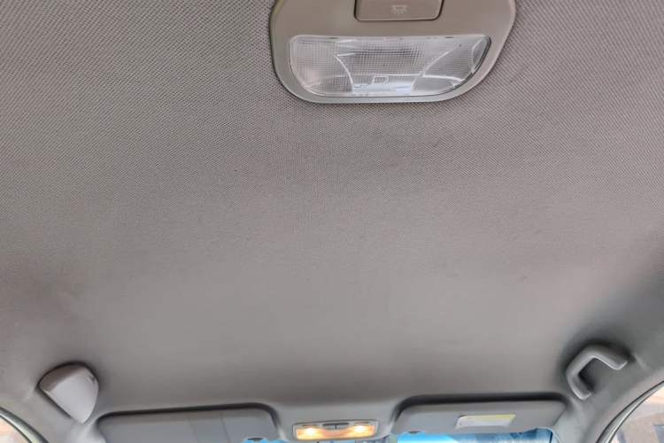 Used JAC Group Refine S3 2016 1.5L CVT Luxury Smart Version Headliner