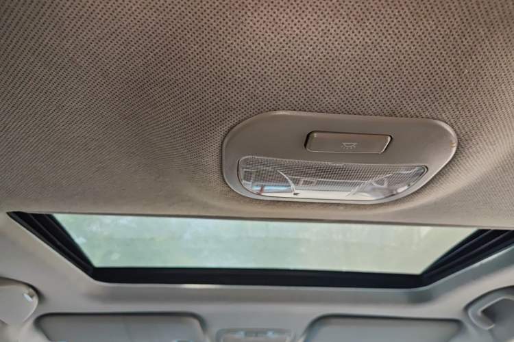 Used JAC Group Refine S3 2016 1.5L Manual Luxury Smart Version Headliner