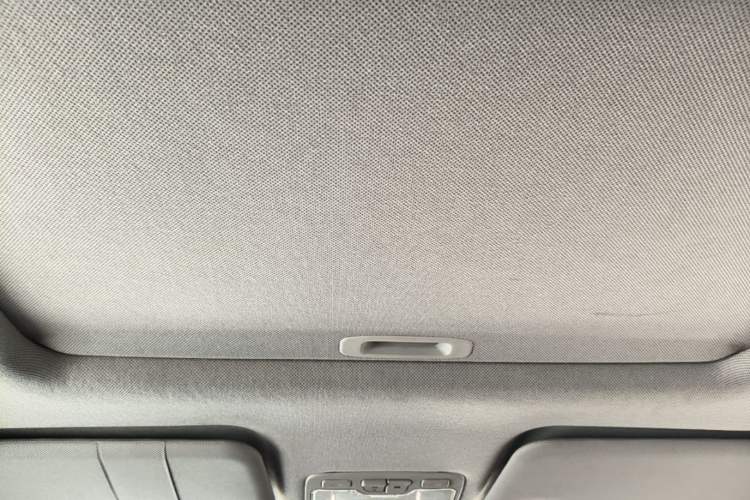 Used JAC Group Refine S3 2016 1.5L Manual Luxury Smart Version Headliner