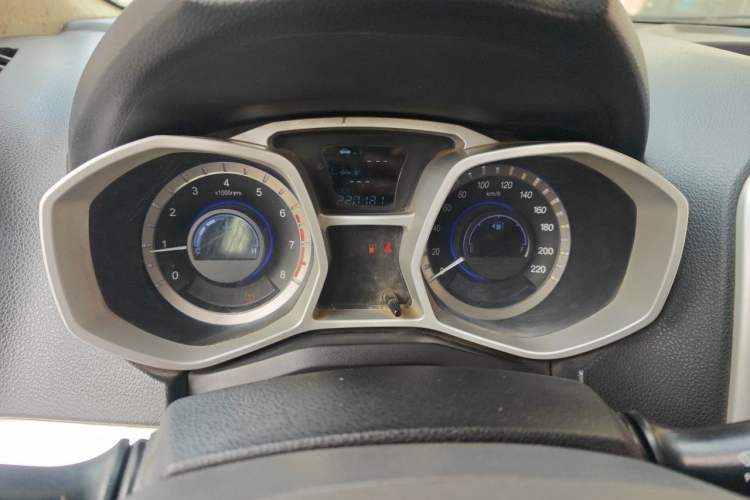 Used JAC Group Refine S3 2016 1.5L Manual Luxury Smart Version Instrument Cluster