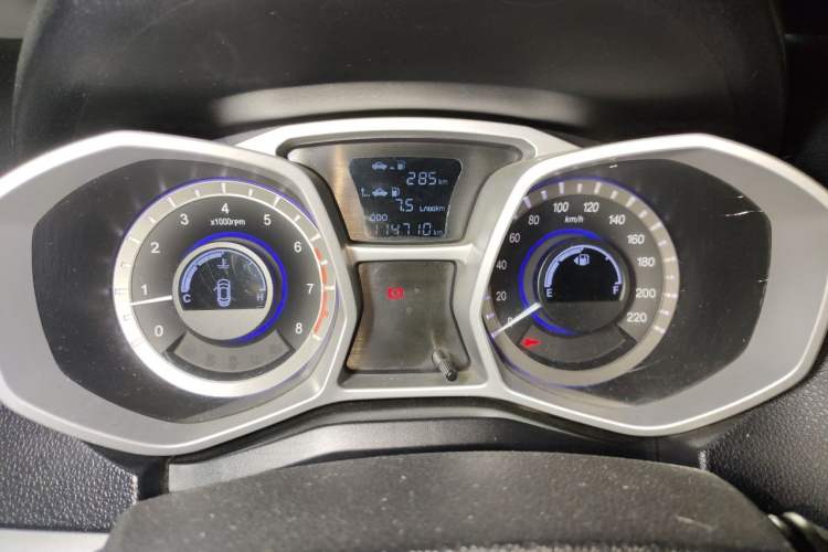 Used JAC Group Refine S3 2016 1.5L Manual Luxury Smart Premium Edition Instrument Cluster