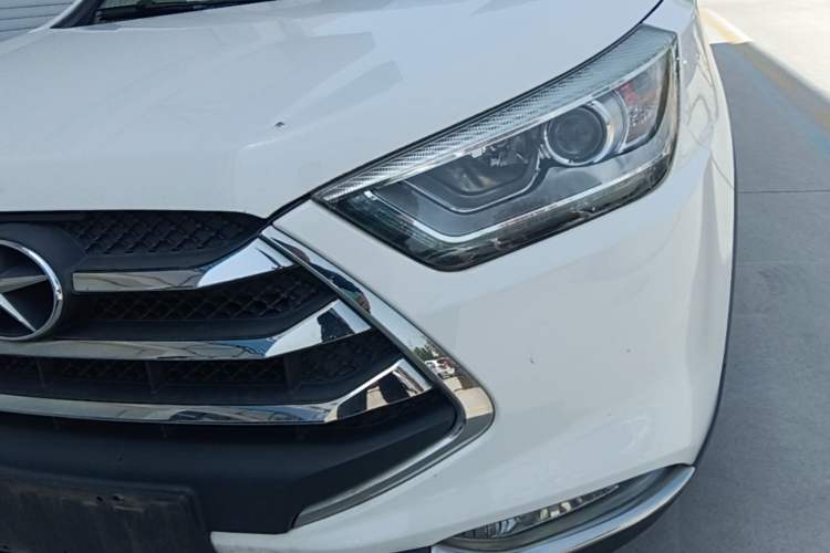 Used JAC Group Refine S3 2016 1.5L CVT Luxury Smart Version Left Front Headlight