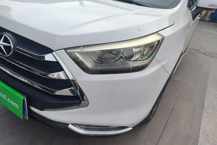 Used JAC Group Refine S3 2016 1.5L Manual Luxury Smart Version Left Front Headlight