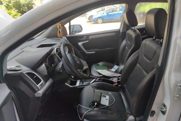 Used JAC Group Refine S3 2016 1.5L CVT Luxury Smart Version Left Front Seat