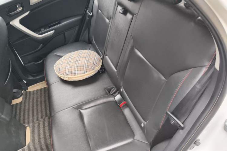 Used JAC Group Refine S3 2016 1.5L CVT Luxury Smart Version Left Rear Seat