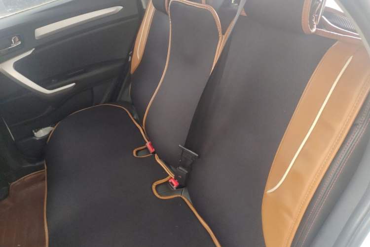 Used JAC Group Refine S3 2016 1.5L CVT Luxury Smart Version Left Rear Seat