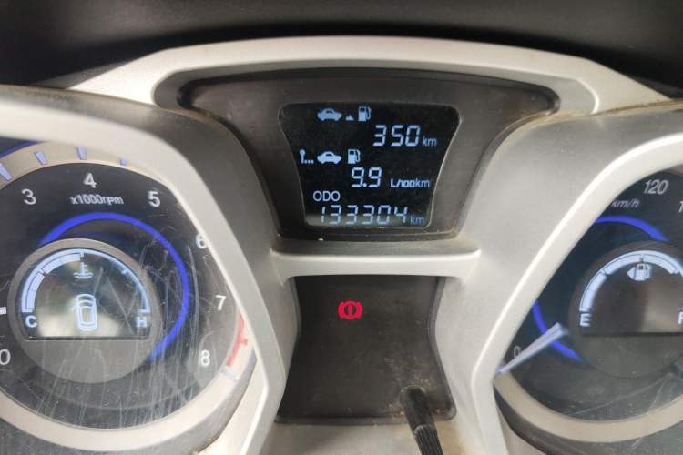 Used JAC Group Refine S3 2016 1.5L Manual Luxury Smart Version Odometer Close Up