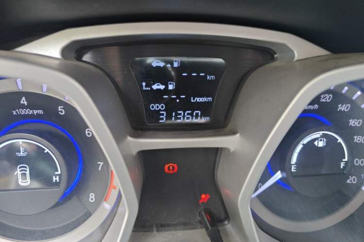 Used JAC Group Refine S3 2016 1.5L Manual Luxury Smart Version Odometer Close Up