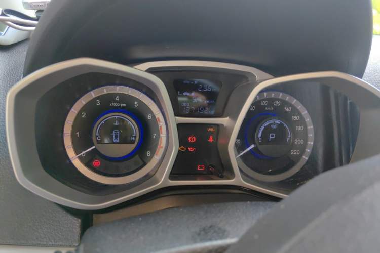 Used JAC Group Refine S3 2016 1.5L CVT Luxury Smart Version Odometer Close Up