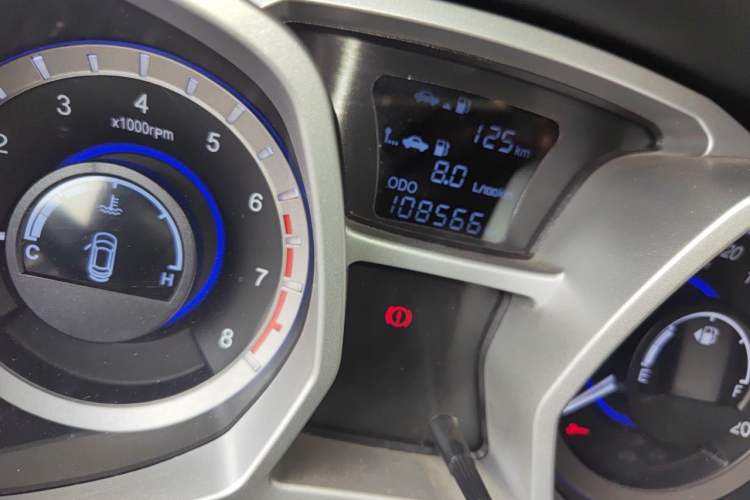 Used JAC Group Refine S3 2016 1.5L Manual Luxury Smart Version Odometer Close Up