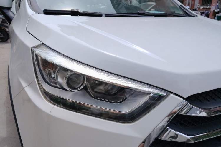 Used JAC Group Refine S3 2016 1.5L CVT Luxury Smart Premium Edition Right Front Headlight